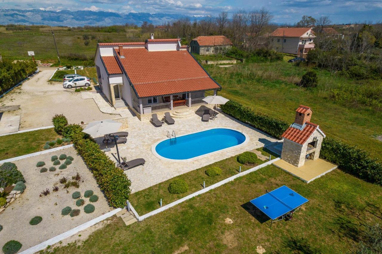 Paulina With A Heated Pool- By Ta Leut Agency Villa *